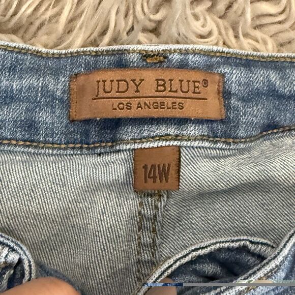 Judy Blue Jeans Women Size 14 W Wide Leg Plus Cropped STYLE# JB88705 LT - Picture 2 of 6